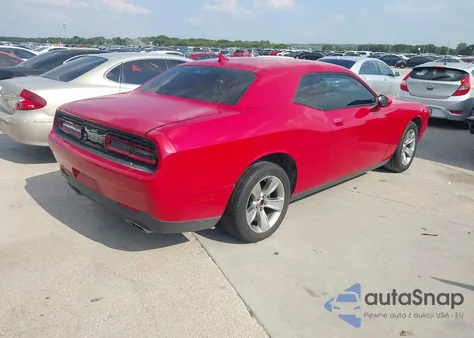 2015 Dodge Challenger Sxt z USA, uszkodzony, nr VIN 2C3CDZAG6FH730697